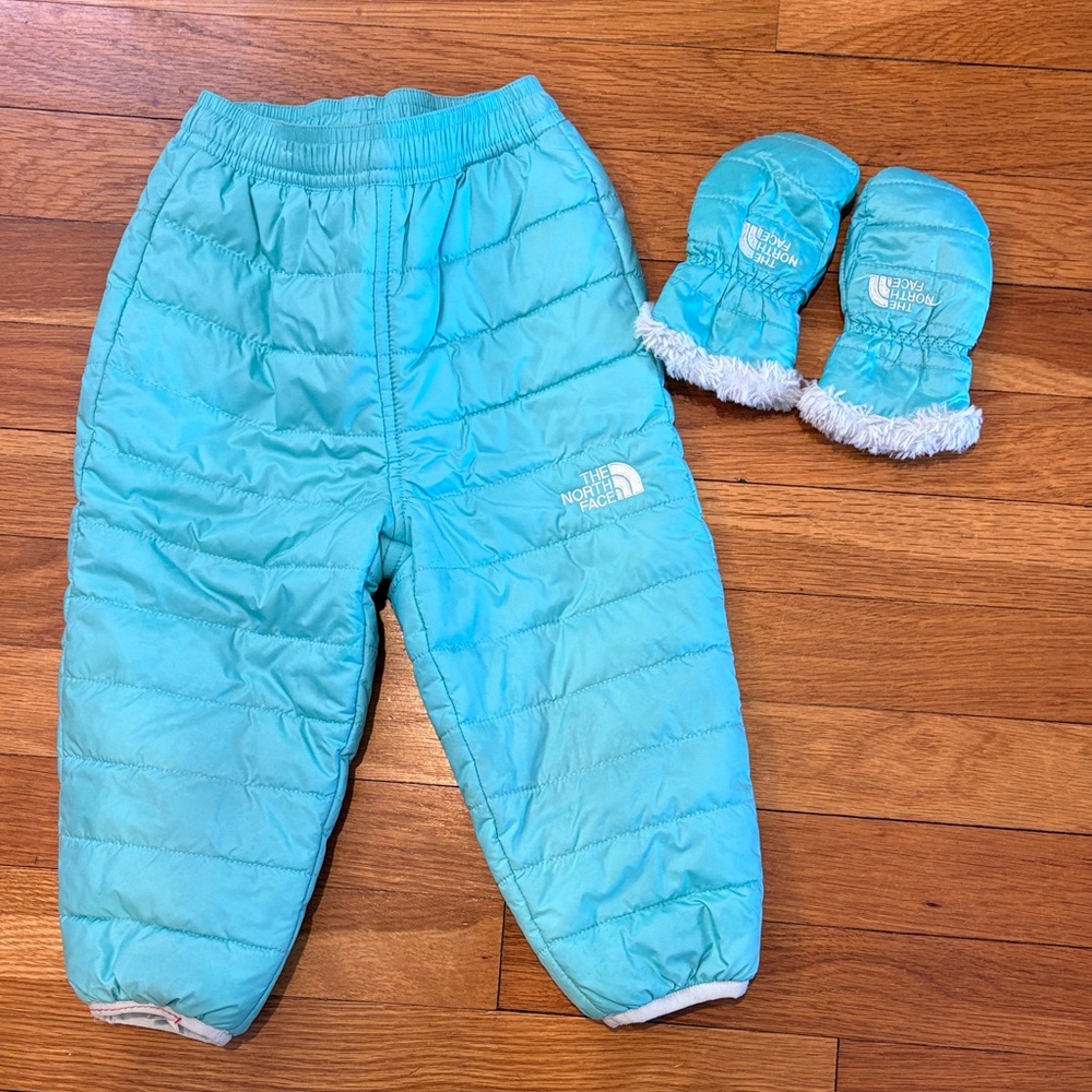 The North Face Reversible Aqua Snow Pants and Mittens Set